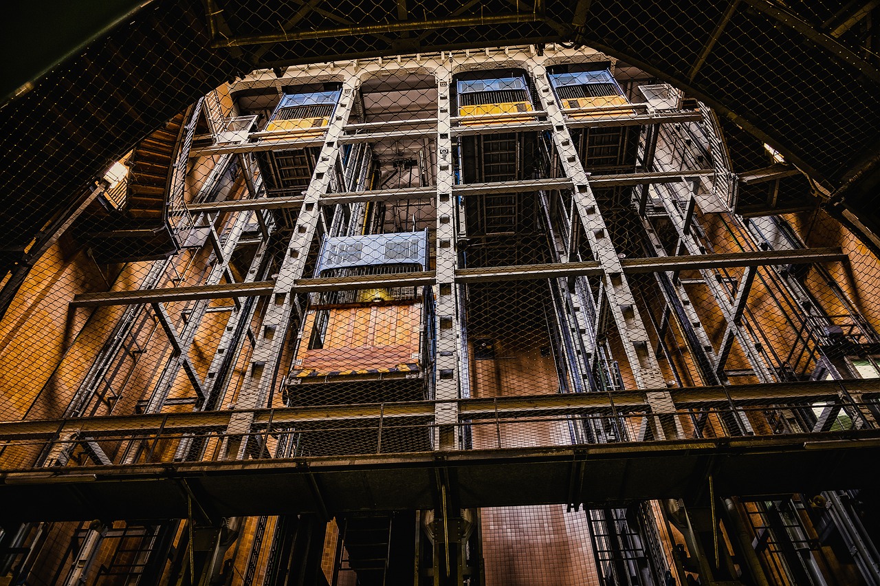 Understanding the Key Factors Behind Elevator Shutdowns